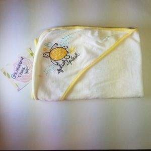 SOLD ⏰⚡FREE⚡EUC Circo Yellow Hooded Bath Towel